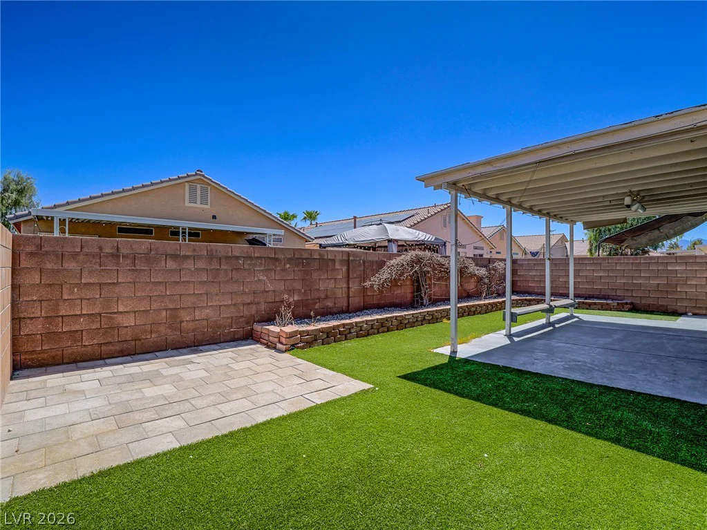 527 Shallow Mist, North Las Vegas, NV 89032