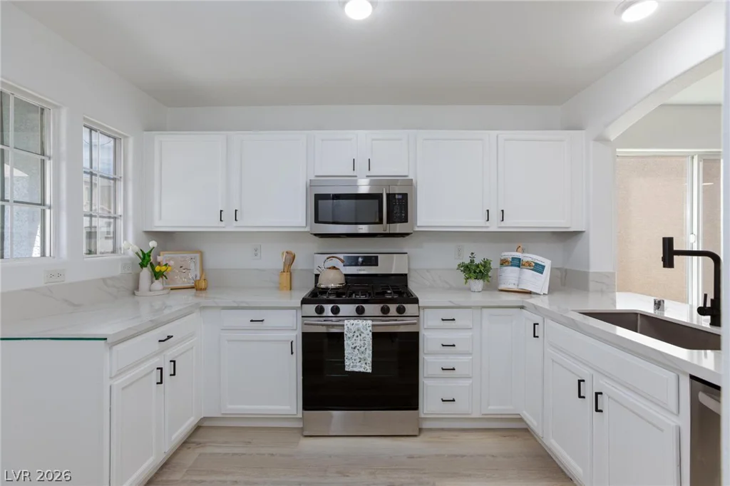 10373 Perfect Parsley, Las Vegas, NV 89183