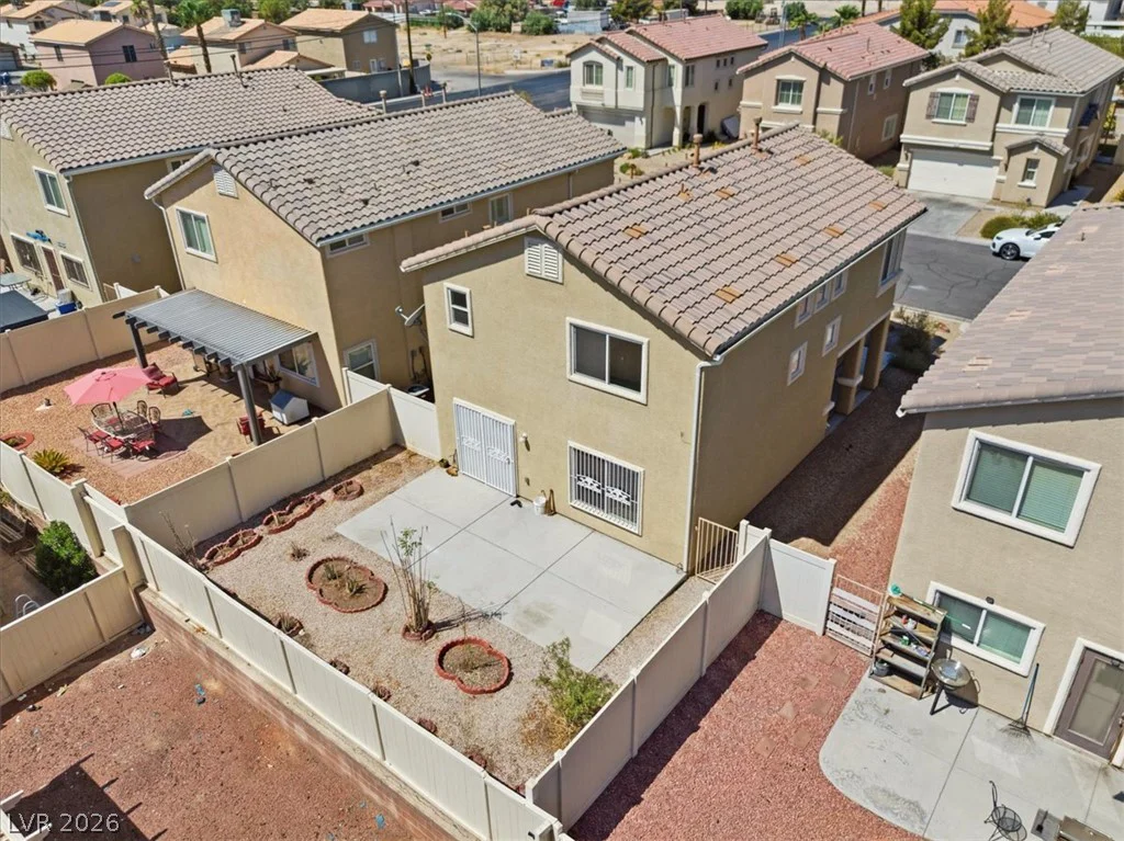 1620 Legato Falls, Las Vegas, NV 89115