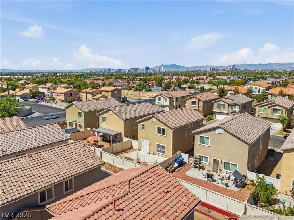 1620 Legato Falls, Las Vegas, NV 89115