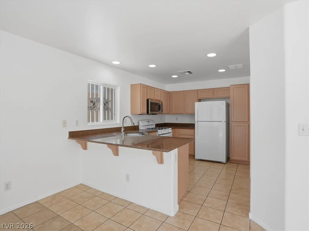 1620 Legato Falls, Las Vegas, NV 89115