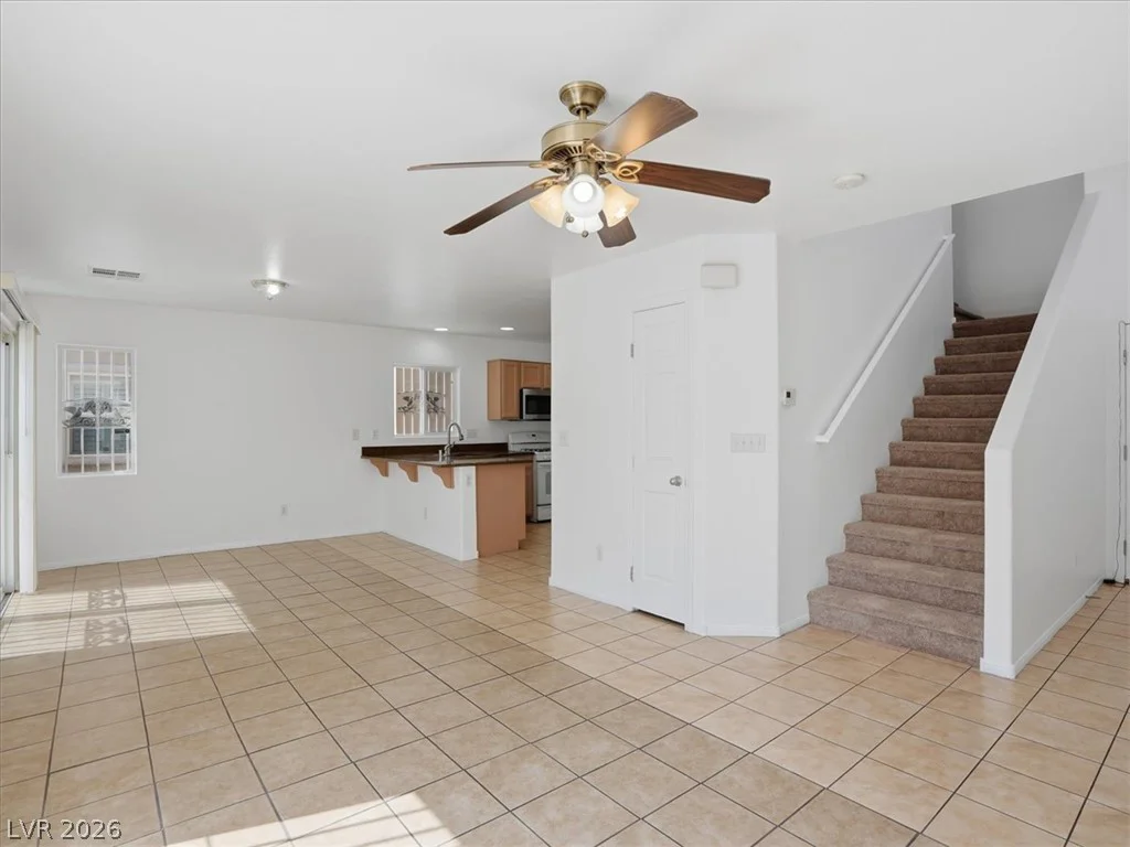1620 Legato Falls, Las Vegas, NV 89115