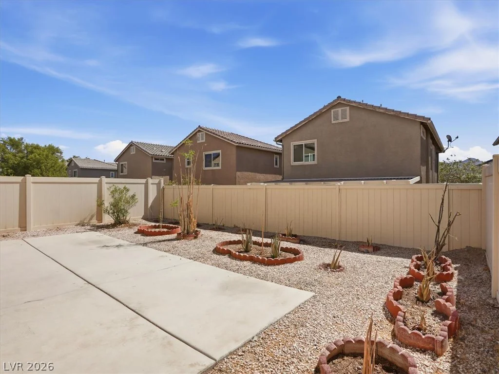 1620 Legato Falls, Las Vegas, NV 89115