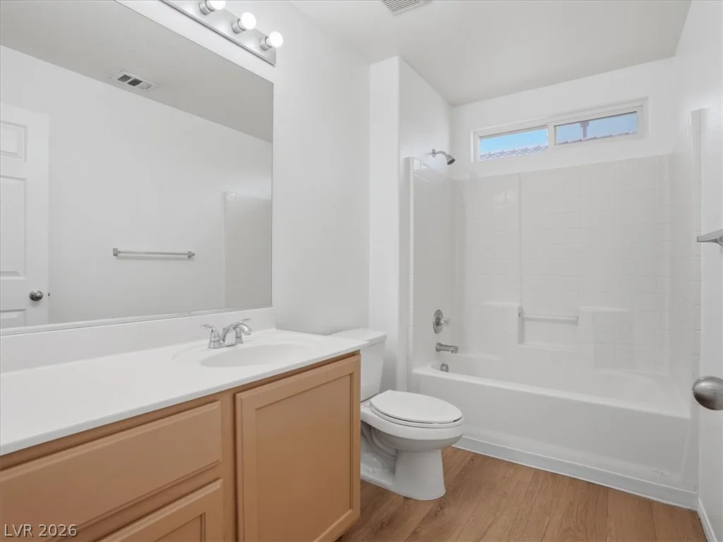 1620 Legato Falls, Las Vegas, NV 89115