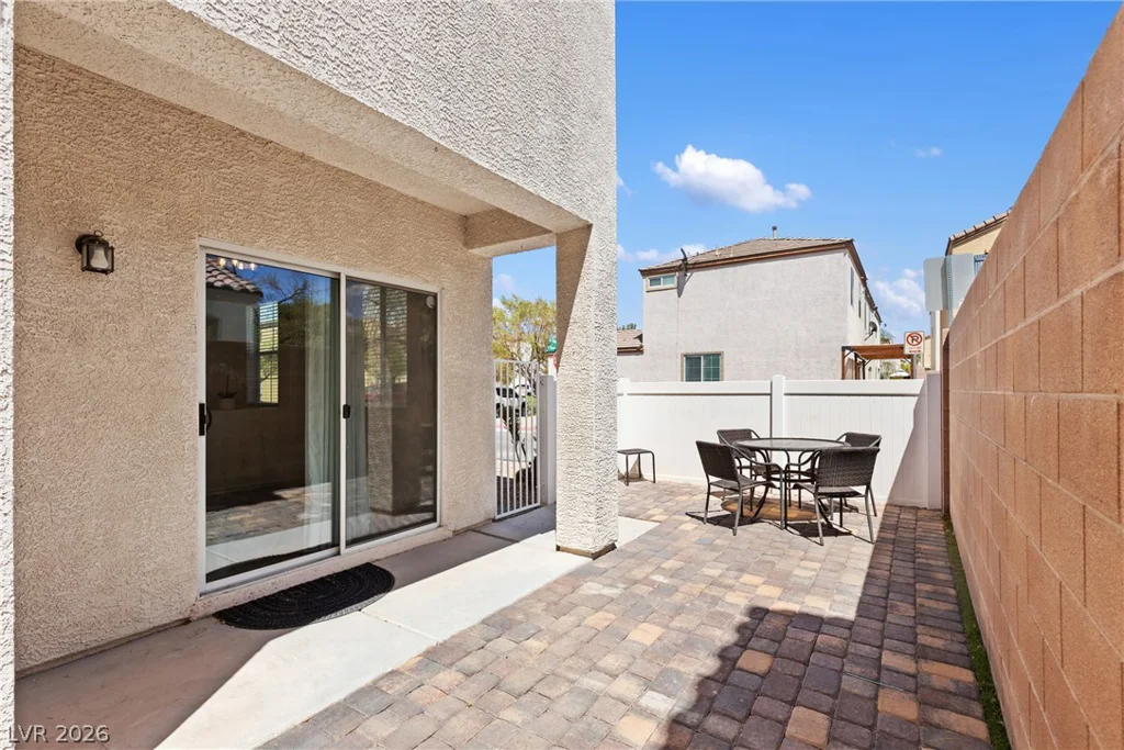 1137 Village Crossing, Las Vegas, NV 89183