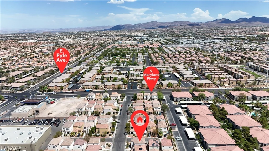 1137 Village Crossing, Las Vegas, NV 89183