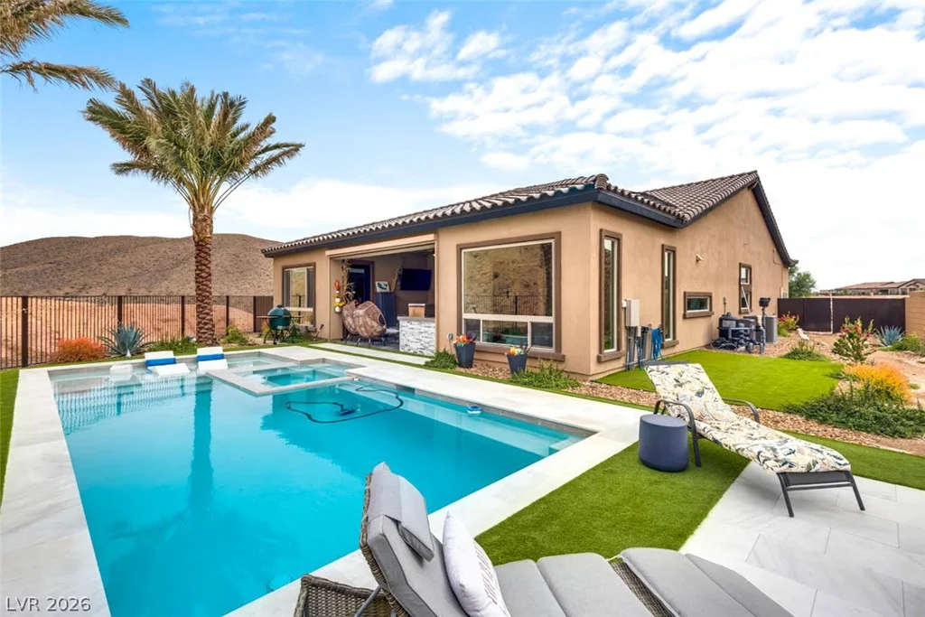 174 Crimson Cactus, Henderson, NV 89011