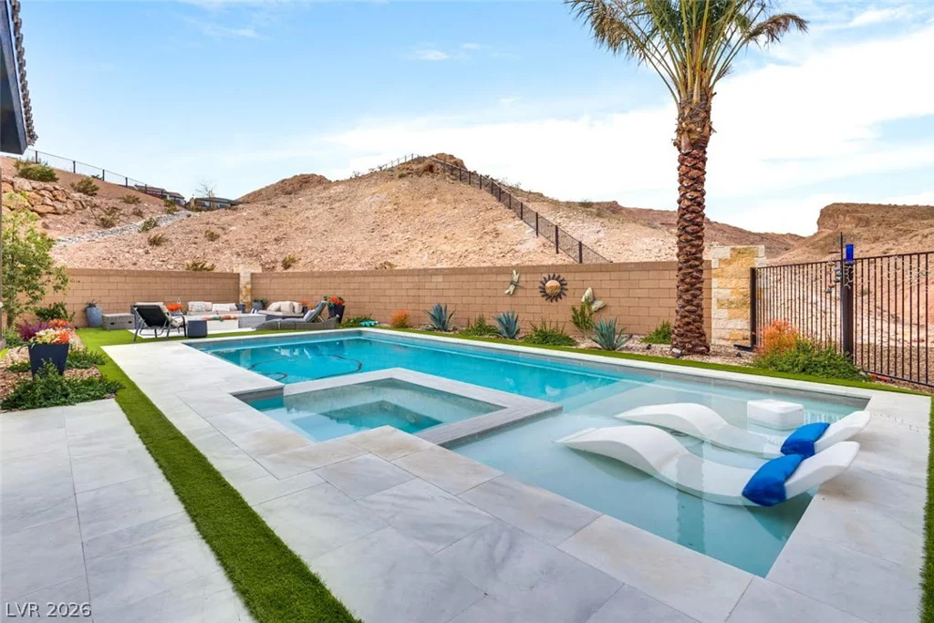 174 Crimson Cactus, Henderson, NV 89011