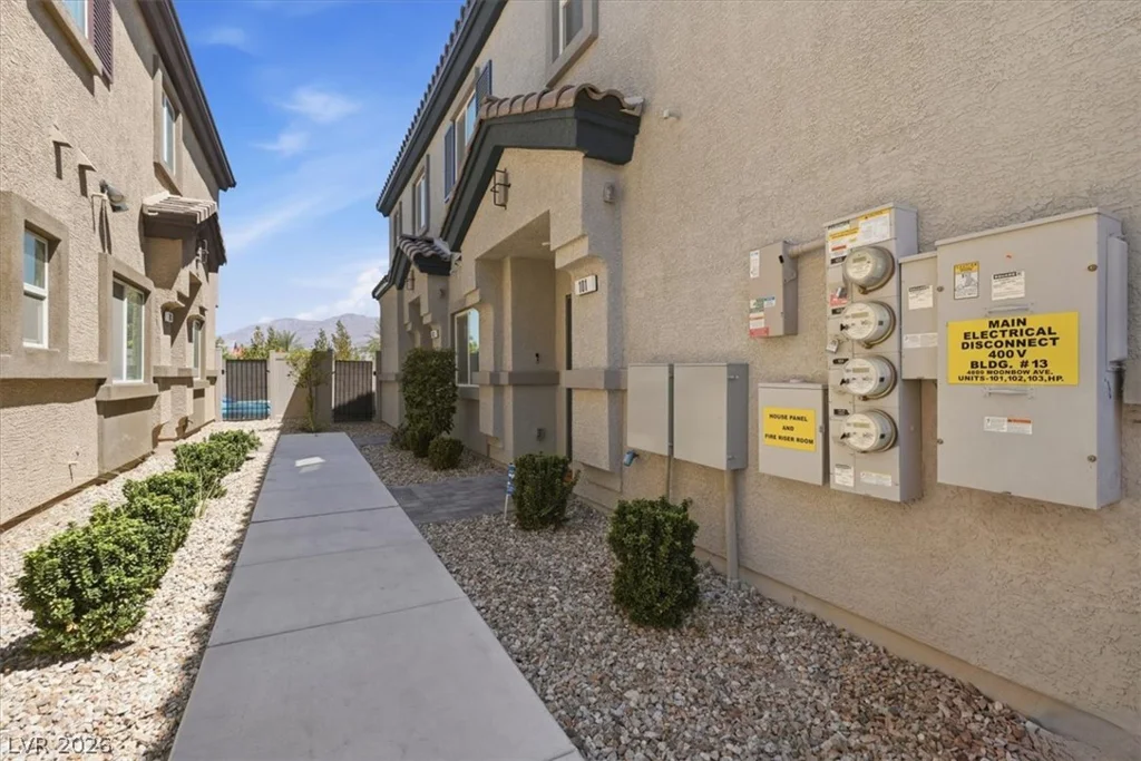 4660 Moonbow, North Las Vegas, NV 89084