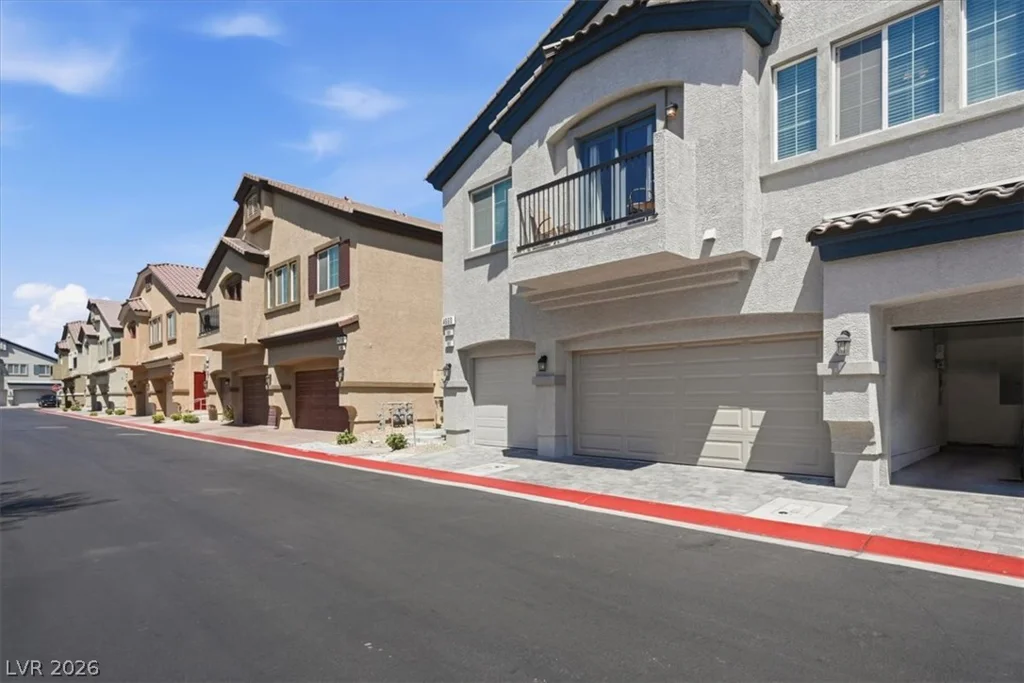 4660 Moonbow, North Las Vegas, NV 89084