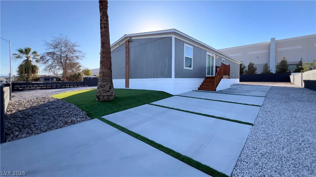 4538 Crystal Peak, Las Vegas, NV 89115