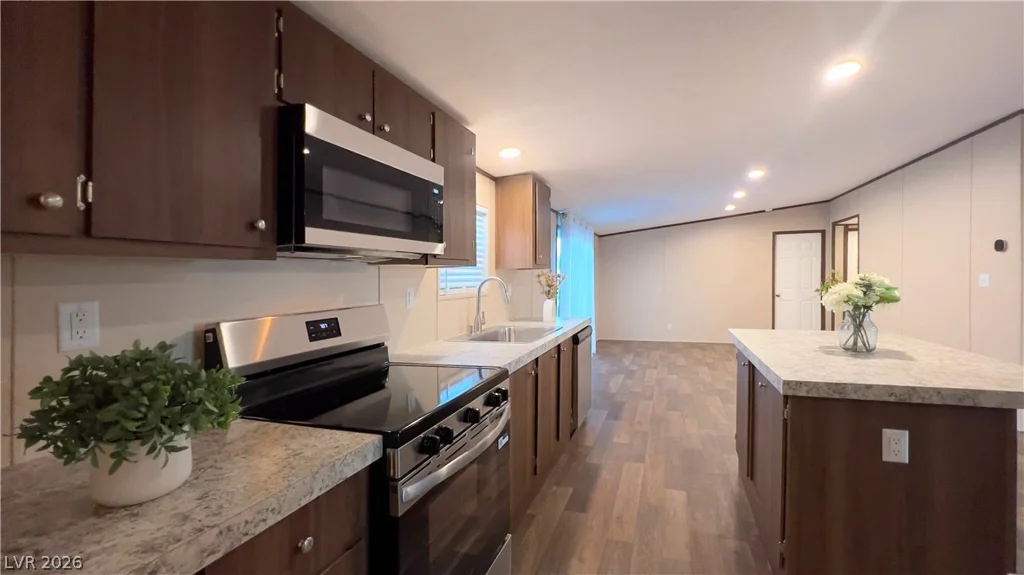 4538 Crystal Peak, Las Vegas, NV 89115