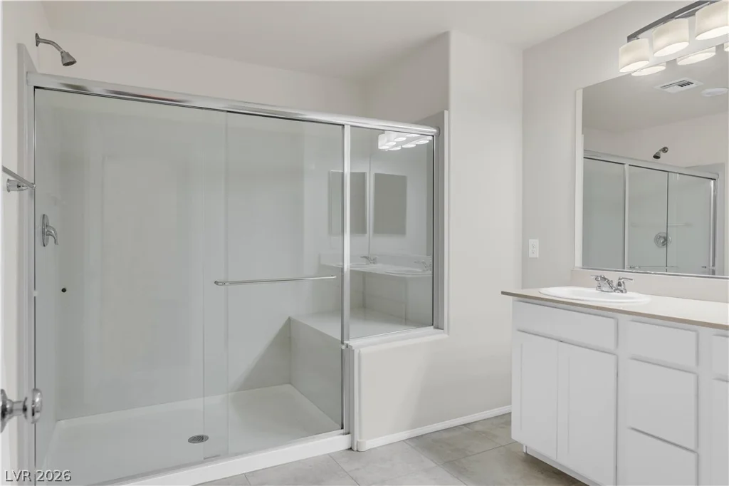 8755 Rio Andir, Las Vegas, NV 89148