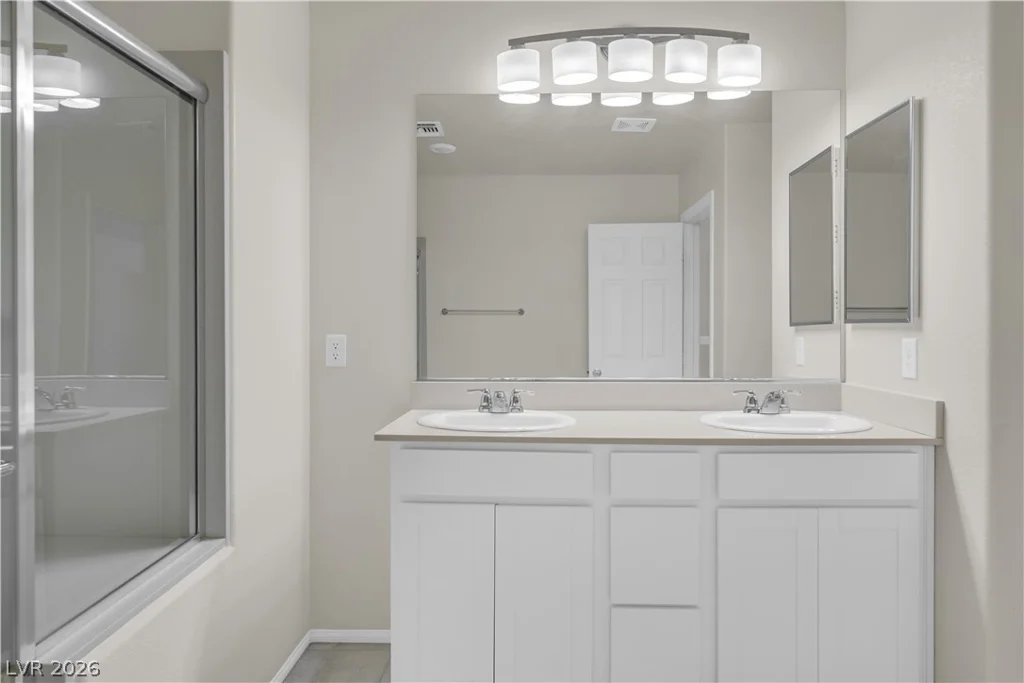 8755 Rio Andir, Las Vegas, NV 89148
