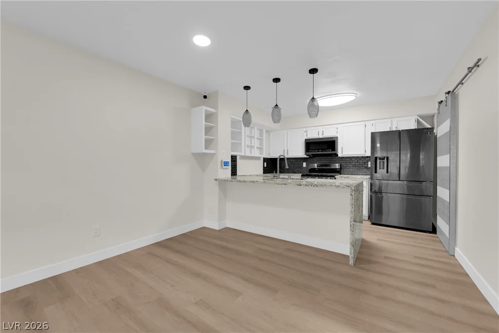 2133 Willowbury, Las Vegas, NV 89108