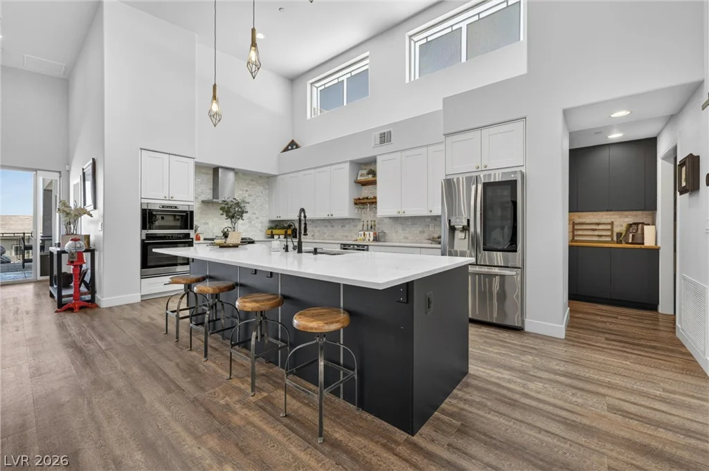 306 Country Club, Henderson, NV 89015