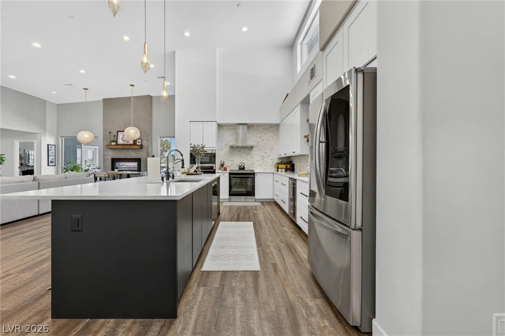 306 Country Club, Henderson, NV 89015