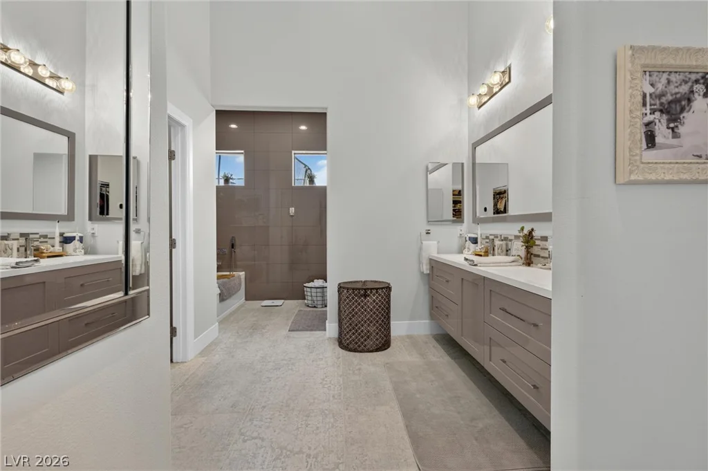 306 Country Club, Henderson, NV 89015