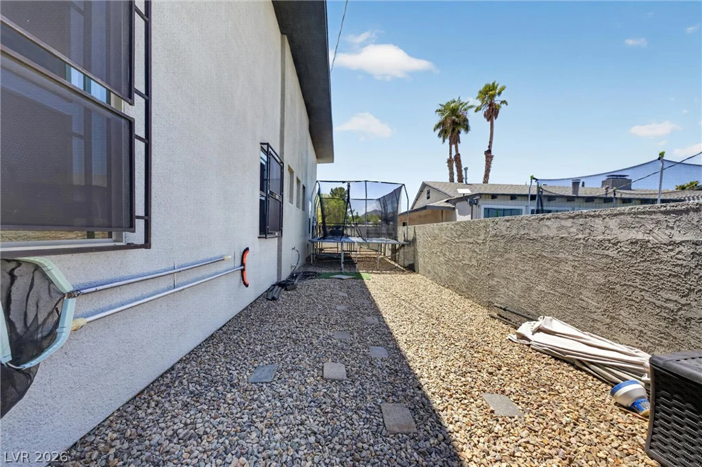306 Country Club, Henderson, NV 89015