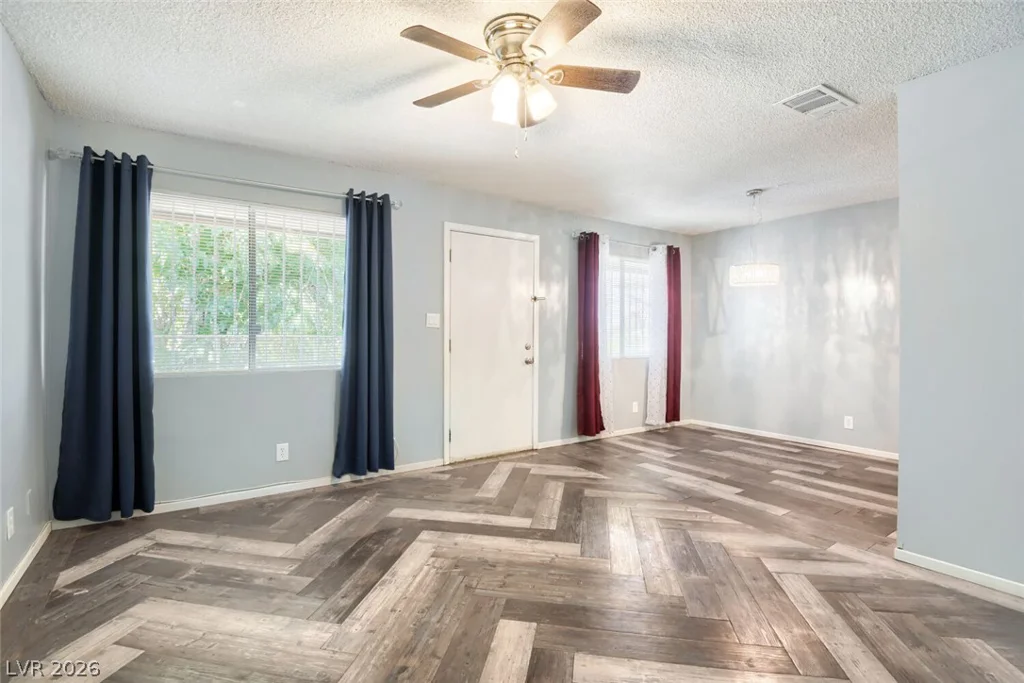 312 Orland, Las Vegas, NV 89107