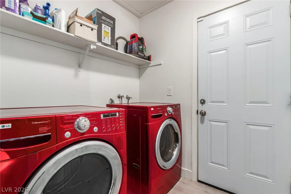 5776 Yerington, Las Vegas, NV 89110
