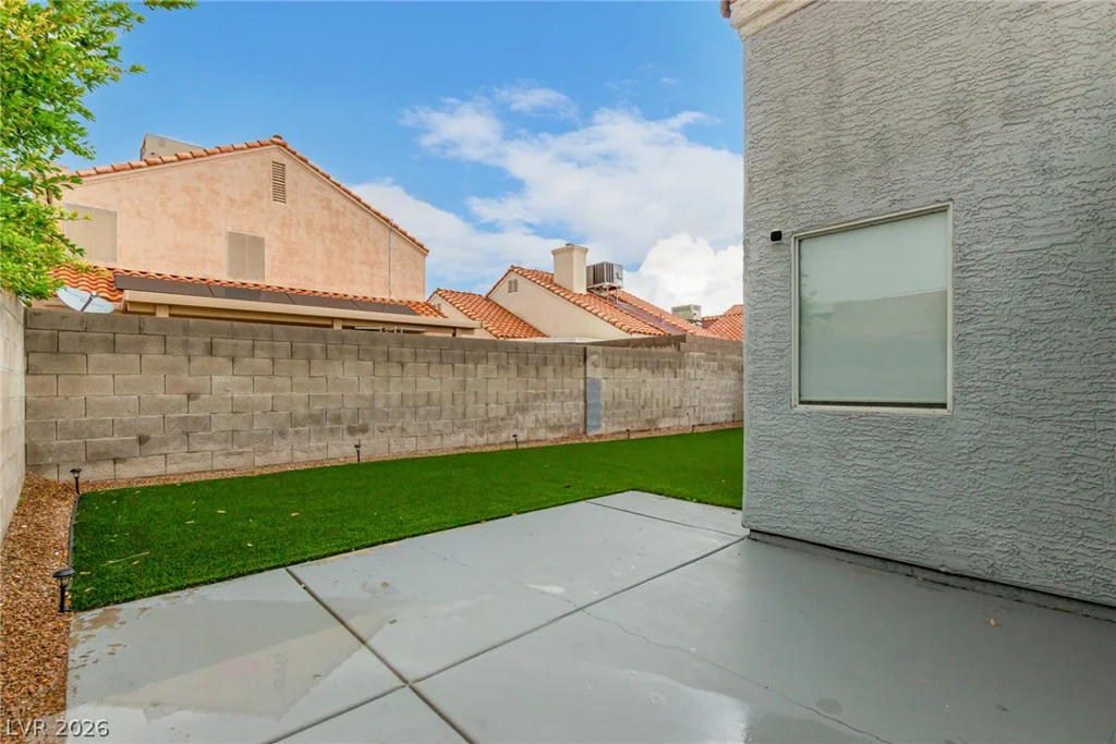 5776 Yerington, Las Vegas, NV 89110