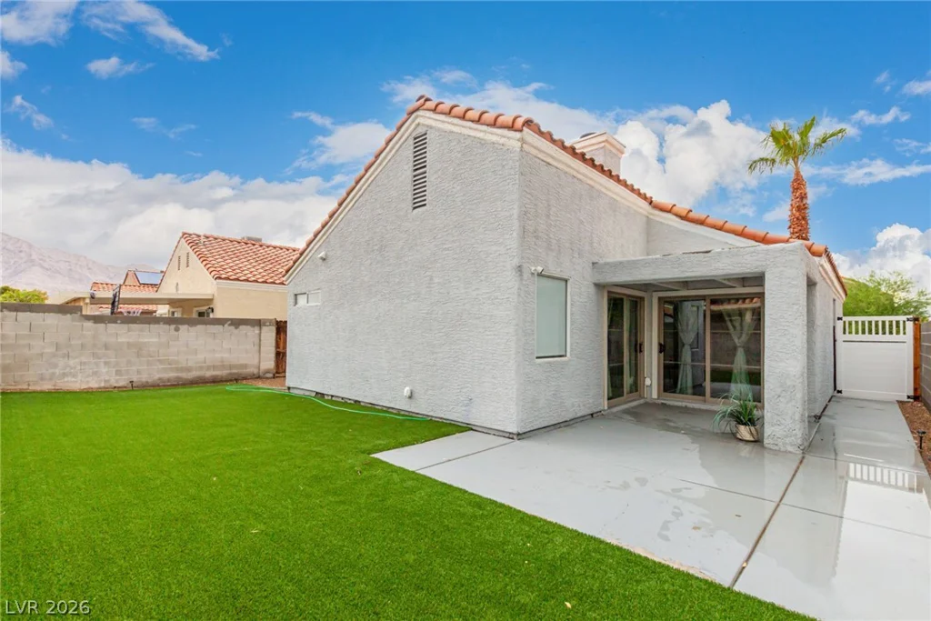 5776 Yerington, Las Vegas, NV 89110