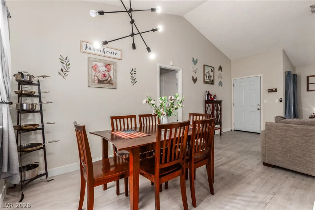 5776 Yerington, Las Vegas, NV 89110