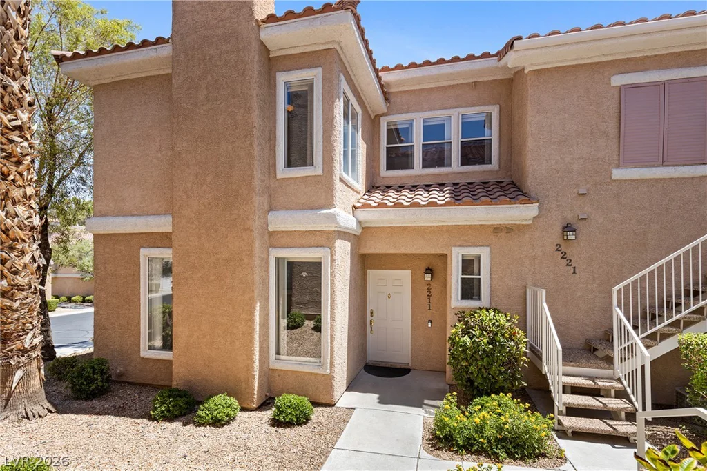 251 Green Valley, Henderson, NV 89012