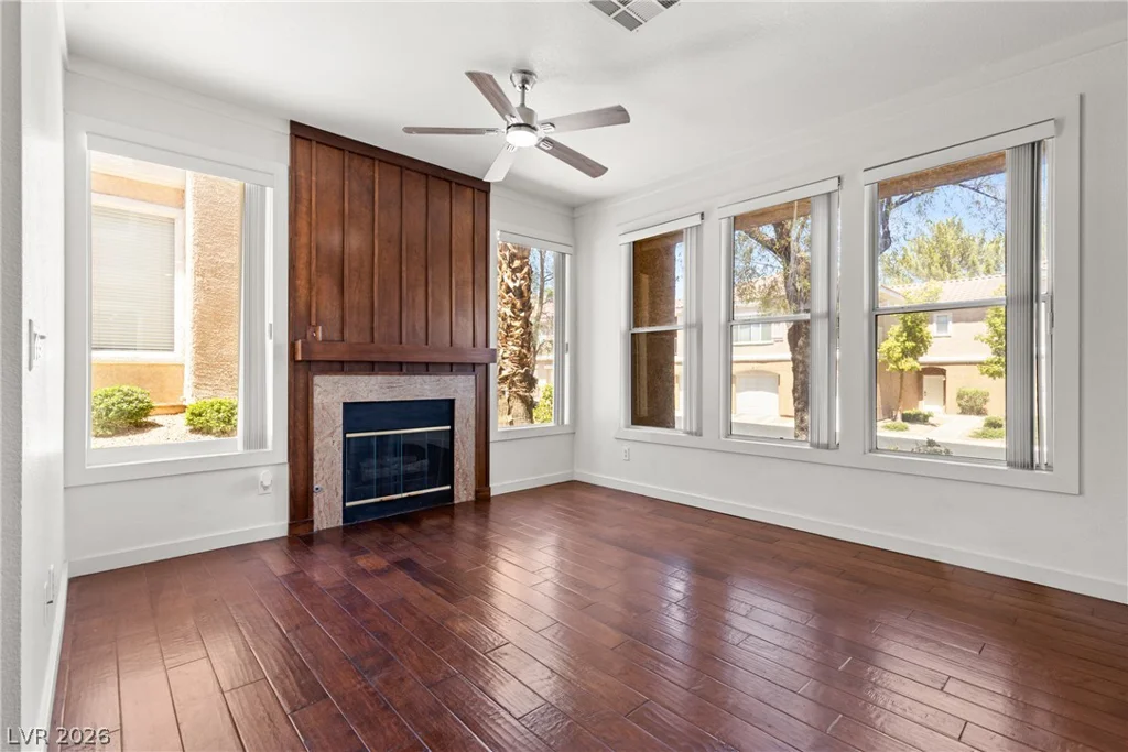 251 Green Valley, Henderson, NV 89012