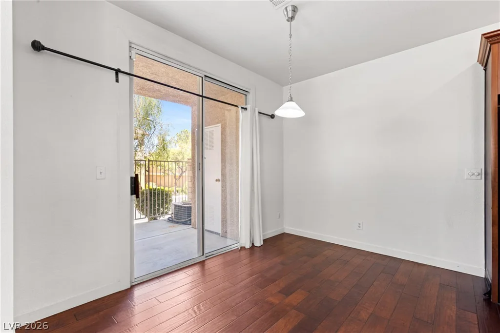 251 Green Valley, Henderson, NV 89012