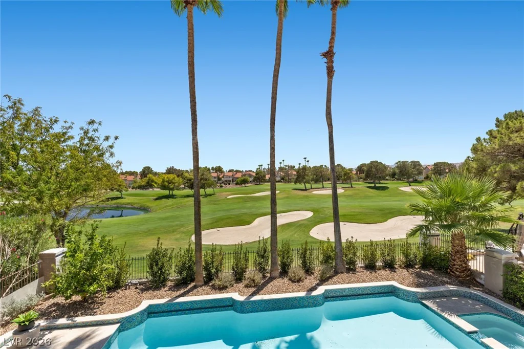 8371 Plum Creek, Las Vegas, NV 89113