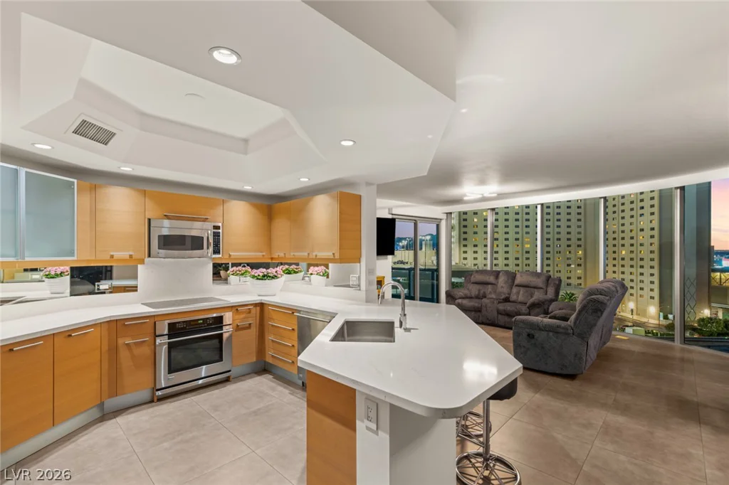222 Karen, Las Vegas, NV 89109