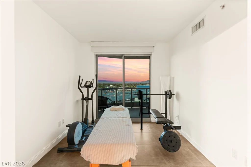 222 Karen, Las Vegas, NV 89109