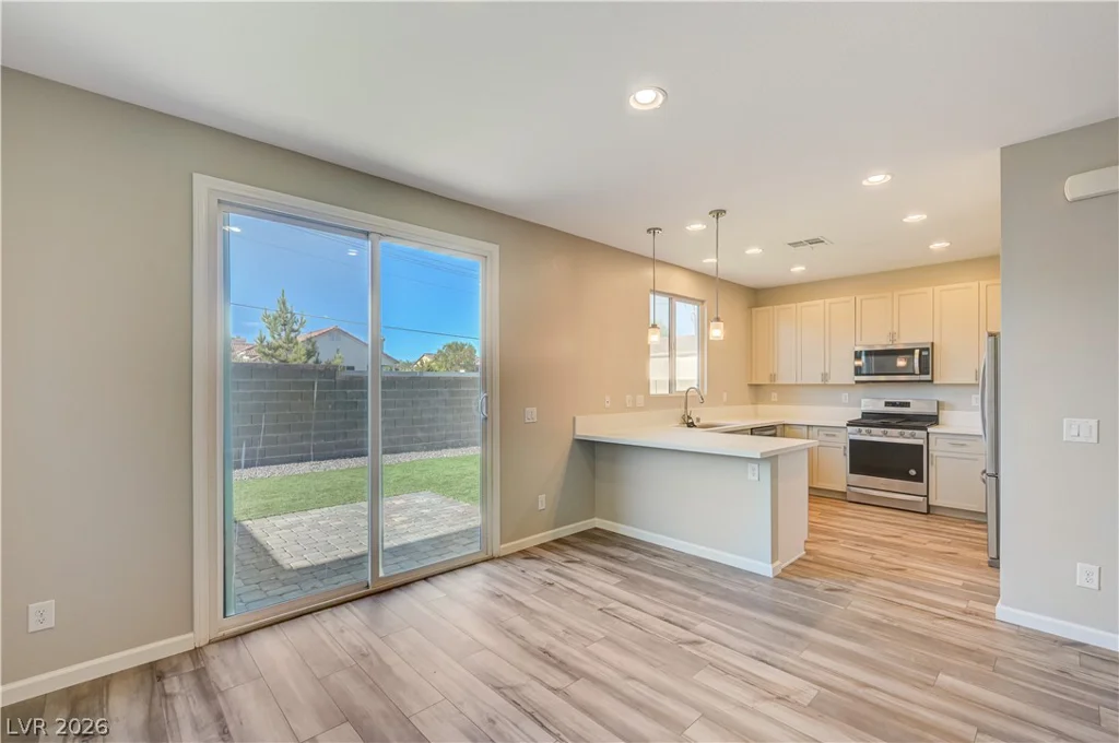 1014 Solemn Cactus, North Las Vegas, NV 89031