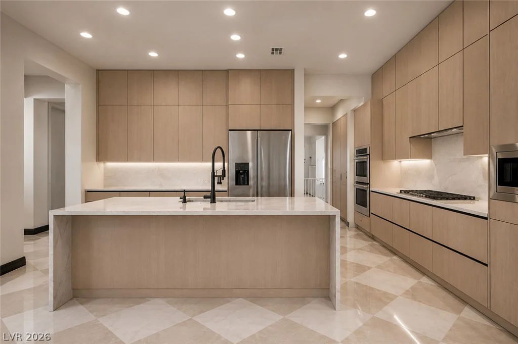 48 Panorama Crest, Las Vegas, NV 89135