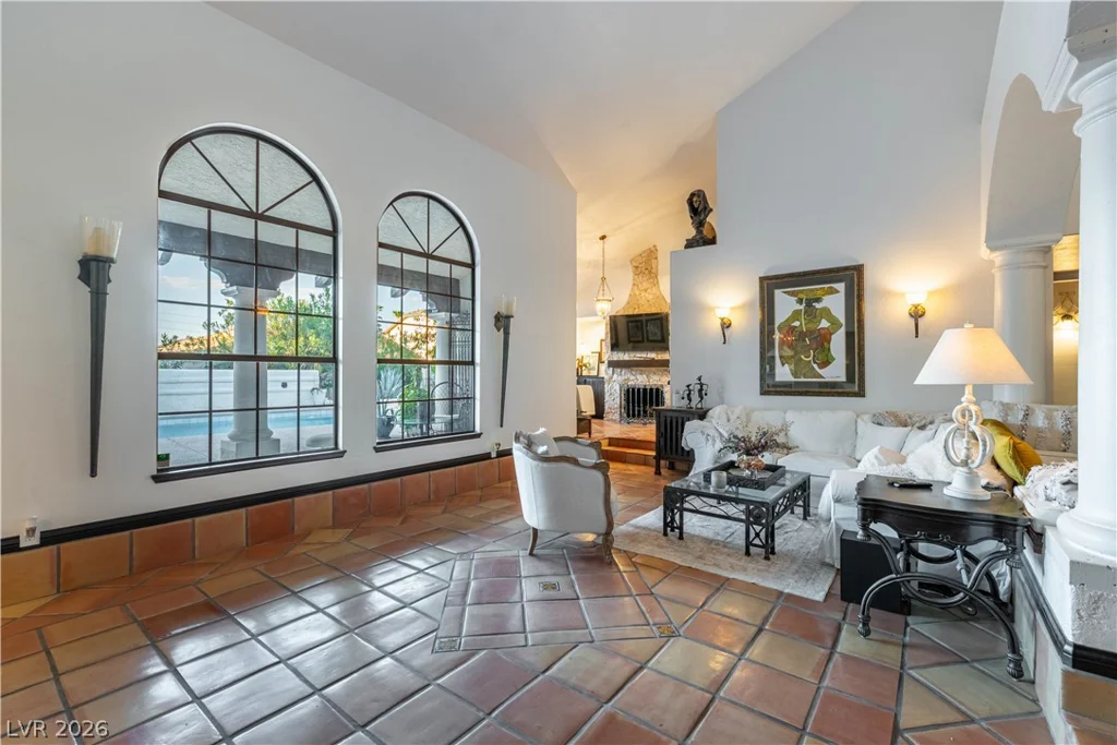 3880 Placita Del Rico, Las Vegas, NV 89120