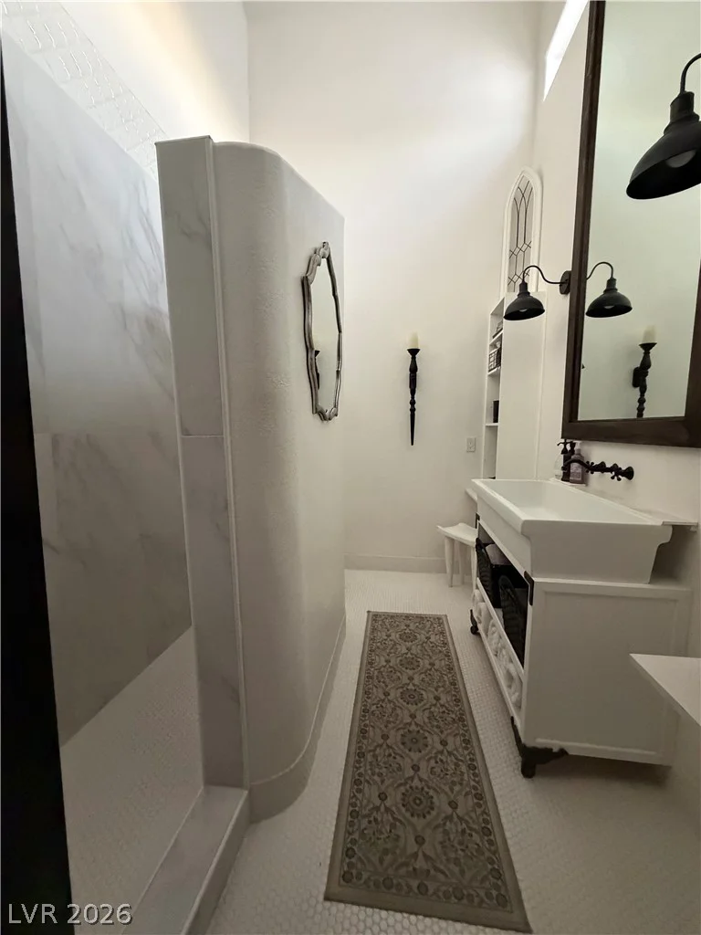3880 Placita Del Rico, Las Vegas, NV 89120