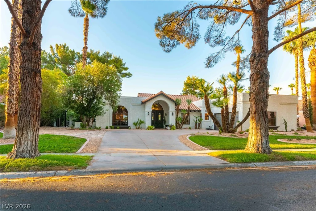 3880 Placita Del Rico, Las Vegas, NV 89120
