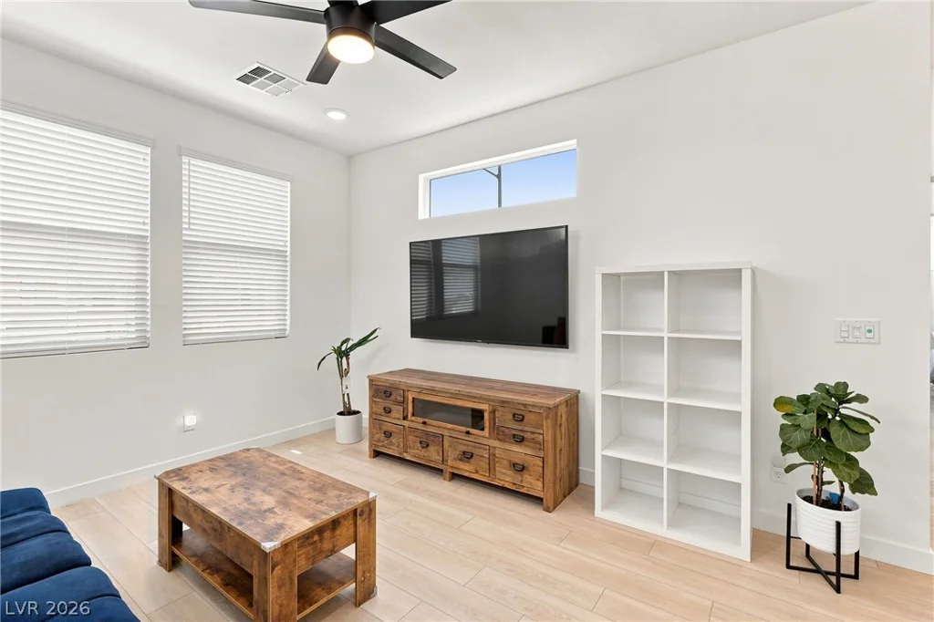 709 Emerson Creek, North Las Vegas, NV 89084