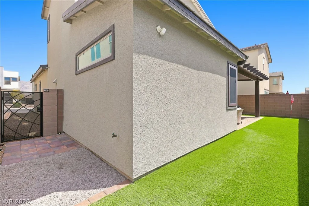 709 Emerson Creek, North Las Vegas, NV 89084