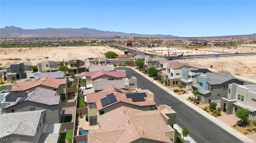 709 Emerson Creek, North Las Vegas, NV 89084