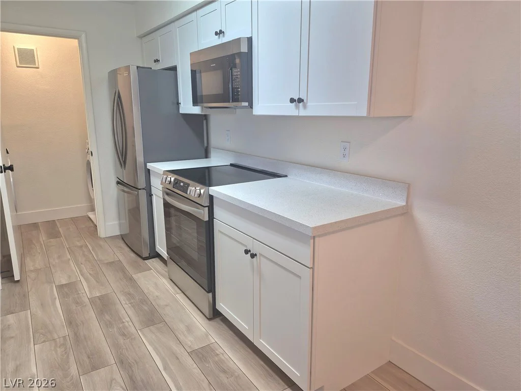 1150 Buffalo, Las Vegas, NV 89128