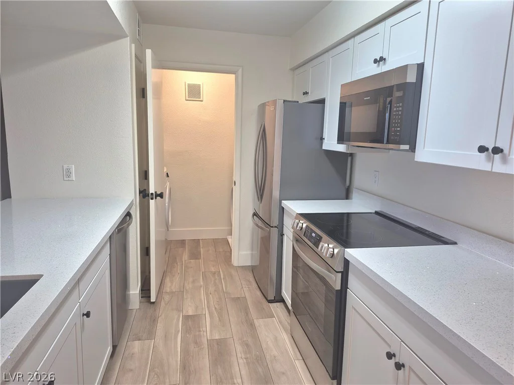 1150 Buffalo, Las Vegas, NV 89128