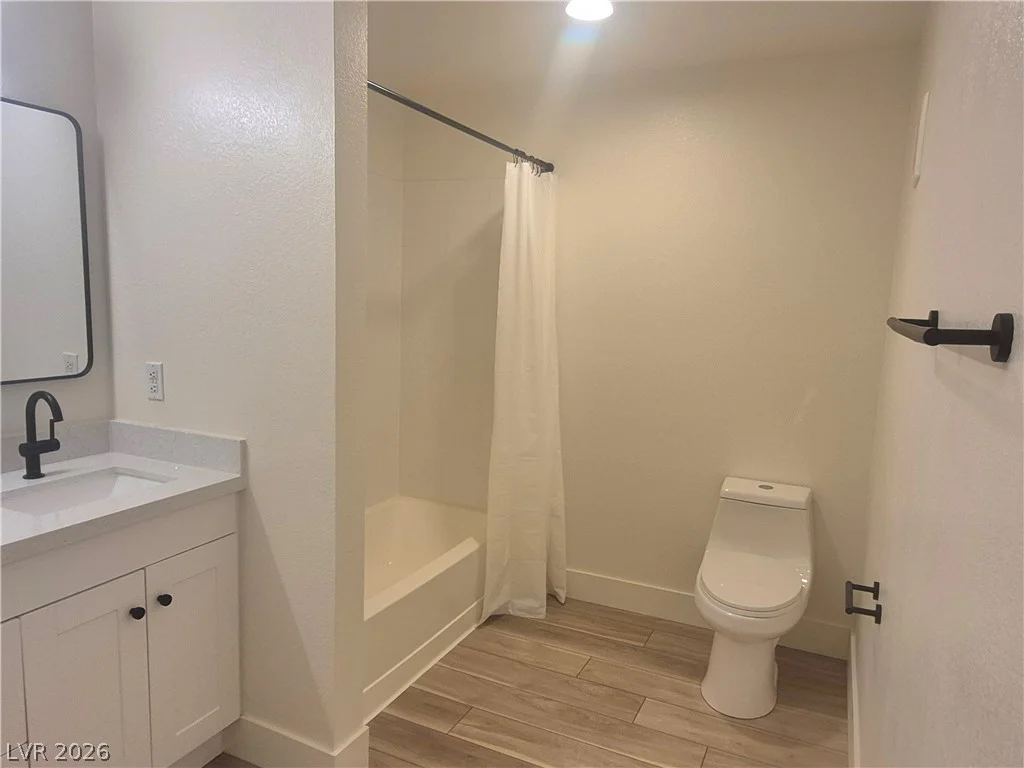 1150 Buffalo, Las Vegas, NV 89128