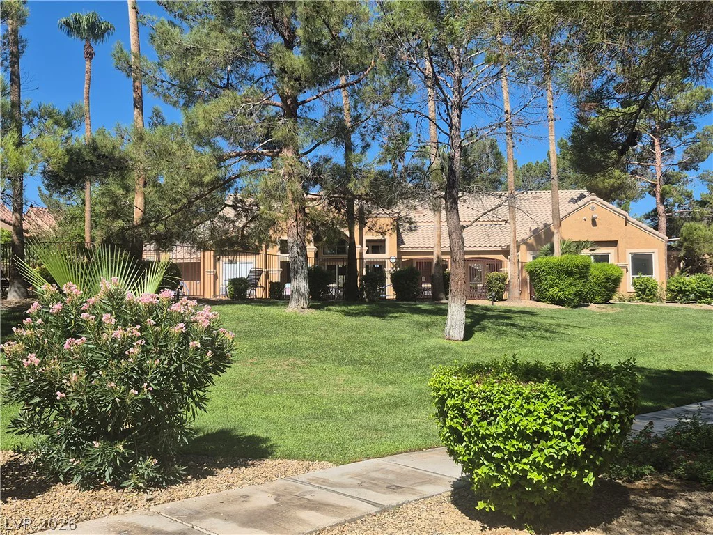1150 Buffalo, Las Vegas, NV 89128
