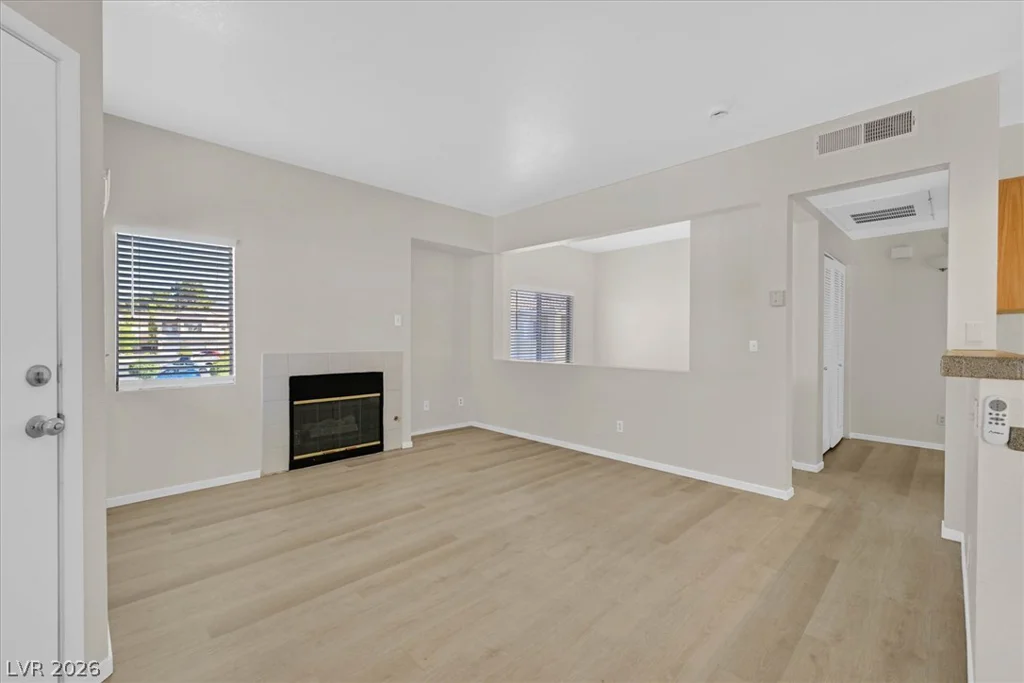251 Green Valley, Henderson, NV 89012