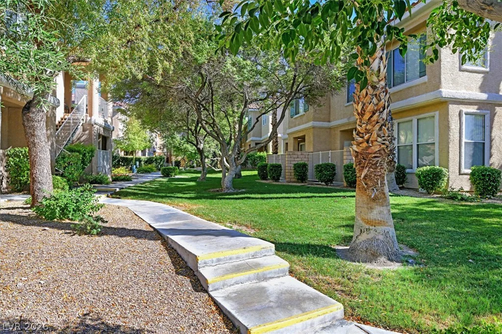 251 Green Valley, Henderson, NV 89012