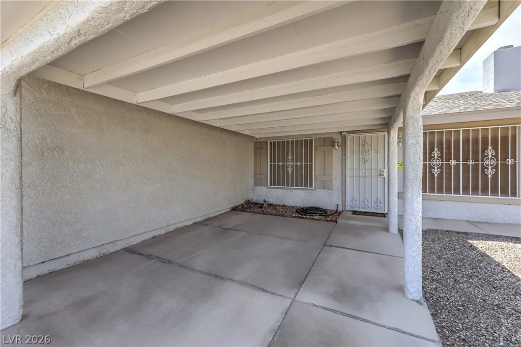 2420 Winwood, Las Vegas, NV 89108