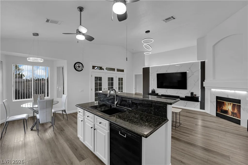 2528 Huber Heights, Las Vegas, NV 89128